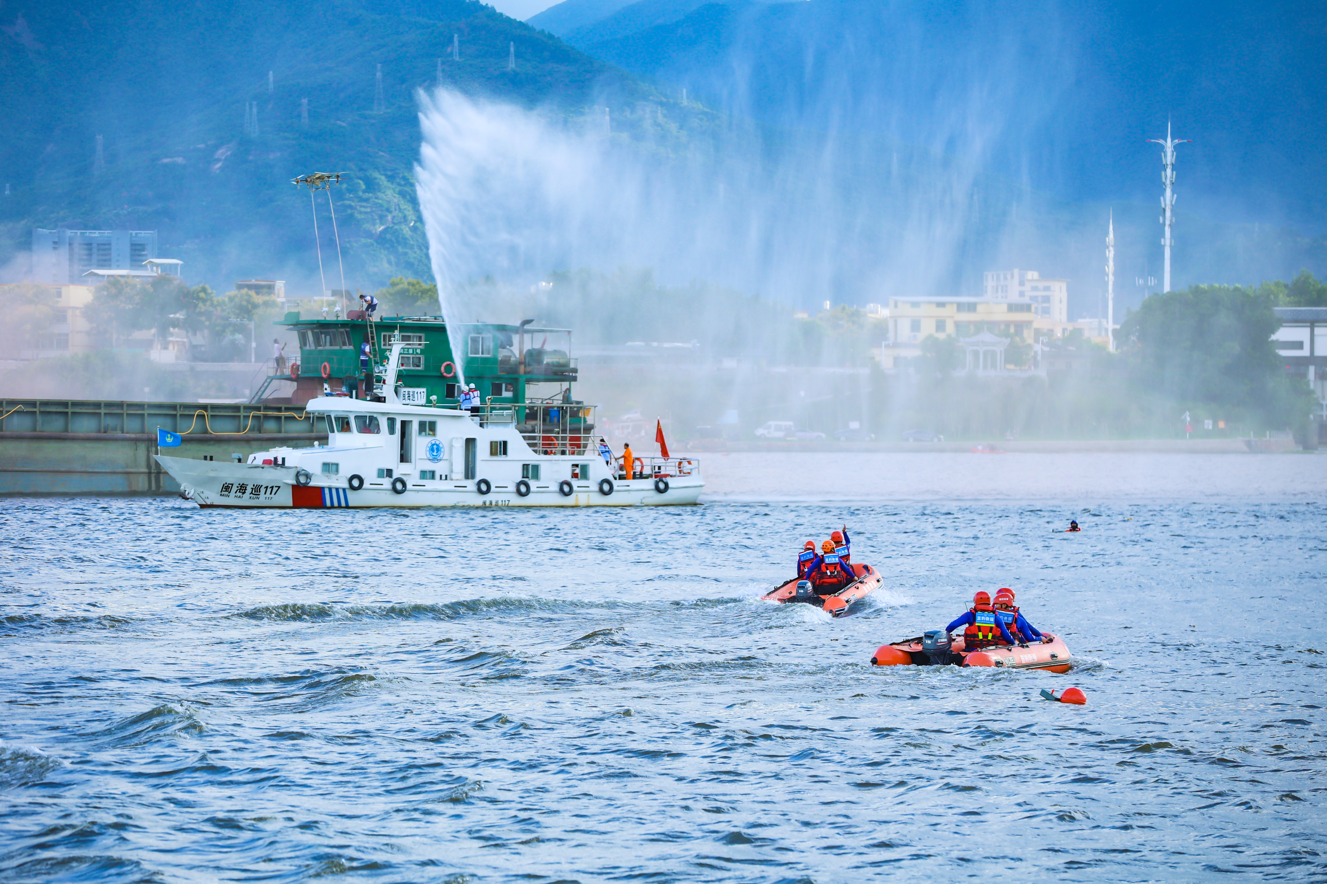 1b1 模擬貨輪發生火災救援2.jpg 1b1 模擬貨輪發生火災救援2.jpg